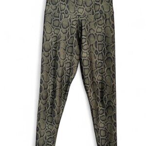 Green and black Onzie snakeskin print yoga pants!